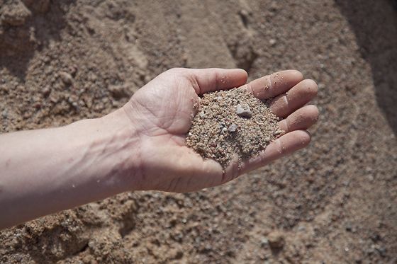 Täytehiekka, seulomaton irtotavara